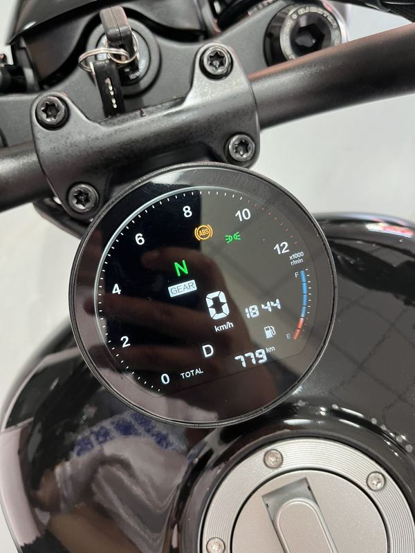二手QJMOTOR闪300