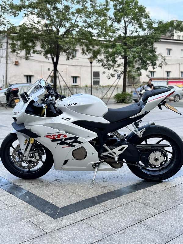 二手张雪机车500RR
