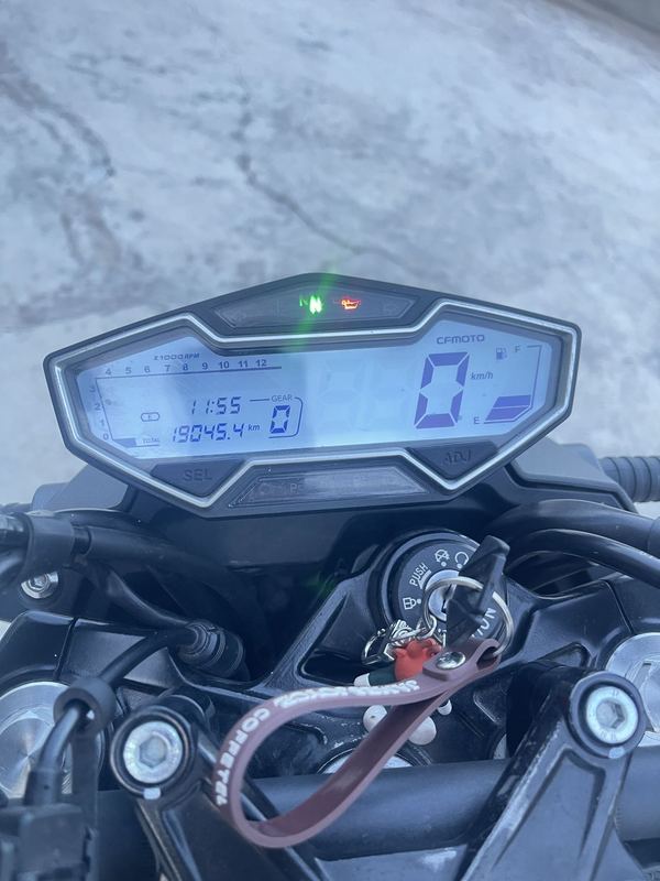 二手春风400NK