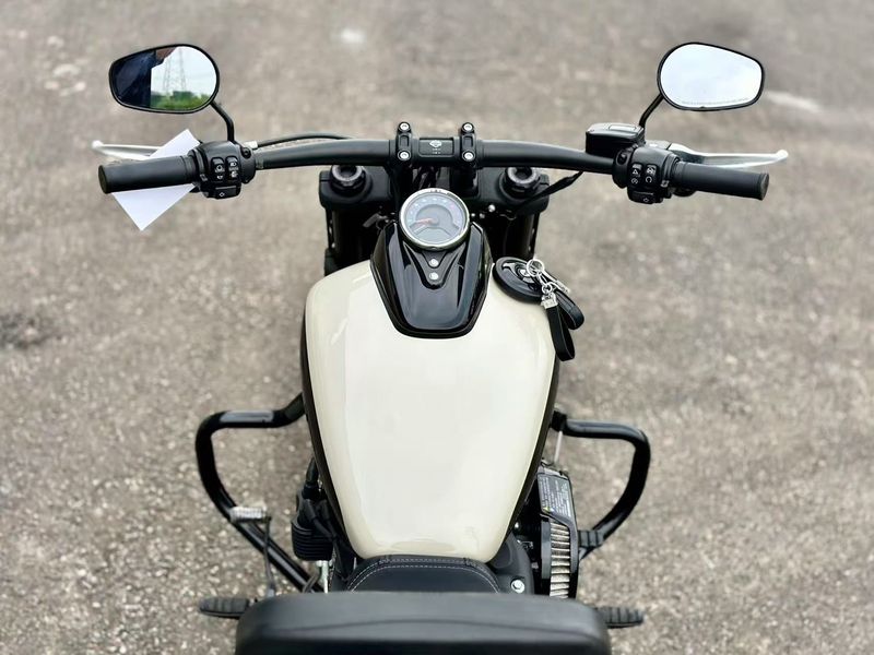 二手哈雷戴维森肥霸 Fat Bob