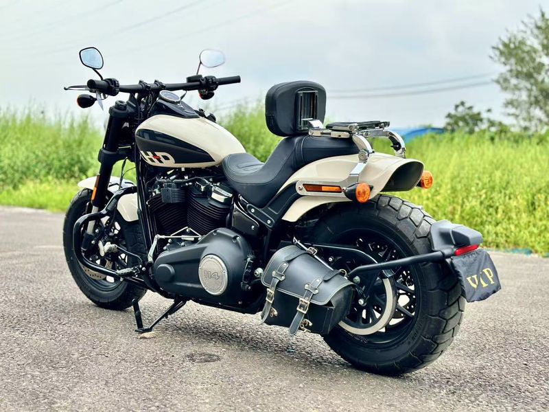 二手哈雷戴维森肥霸 Fat Bob
