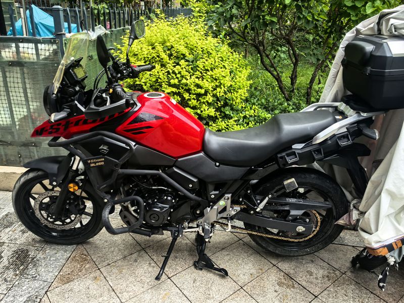 二手豪爵铃木DL250