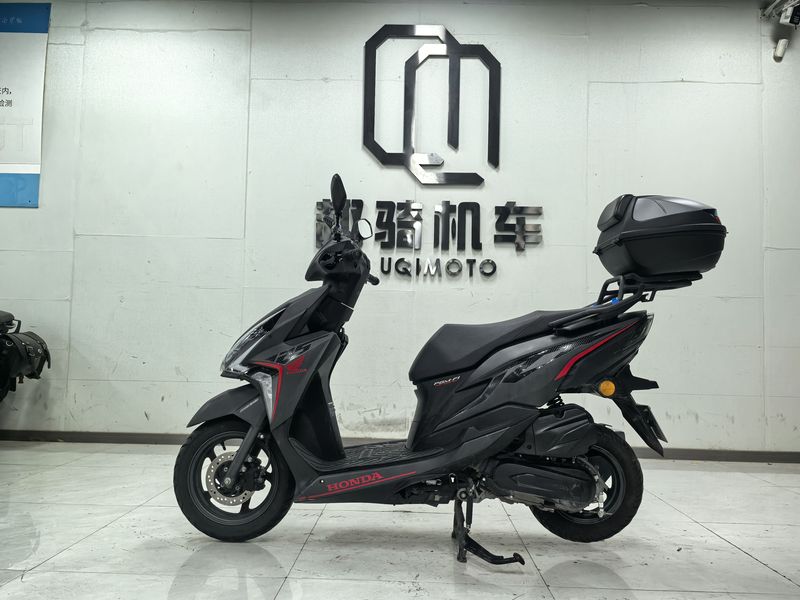 二手新大洲本田裂行 RX125Fi