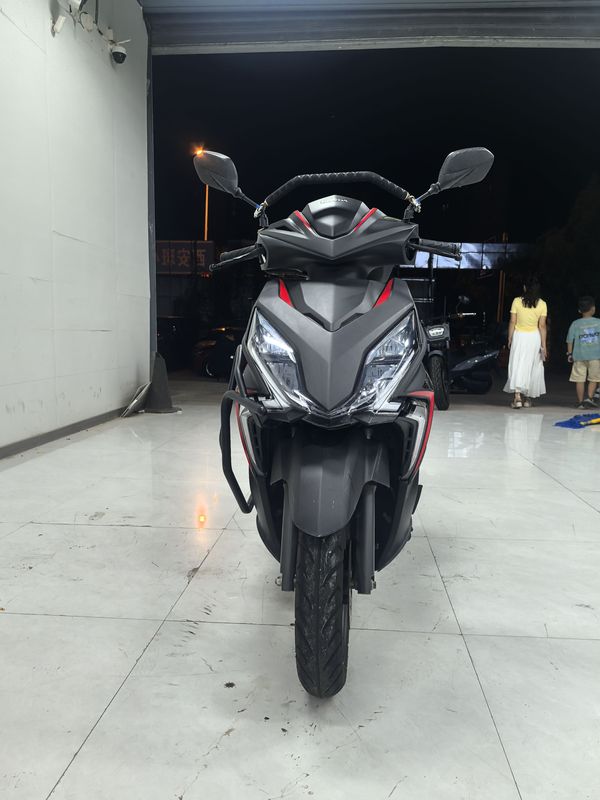 二手新大洲本田裂行 RX125Fi