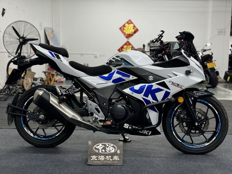 二手豪爵铃木GSX250R