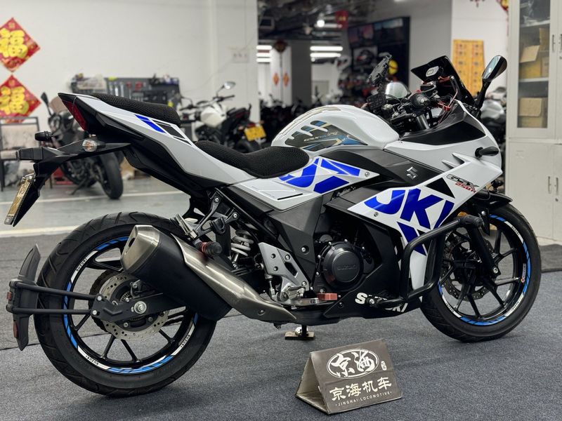 二手豪爵铃木GSX250R