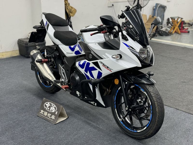 二手豪爵铃木GSX250R