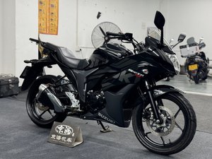二手济南铃木极客飒 Gixxer 155