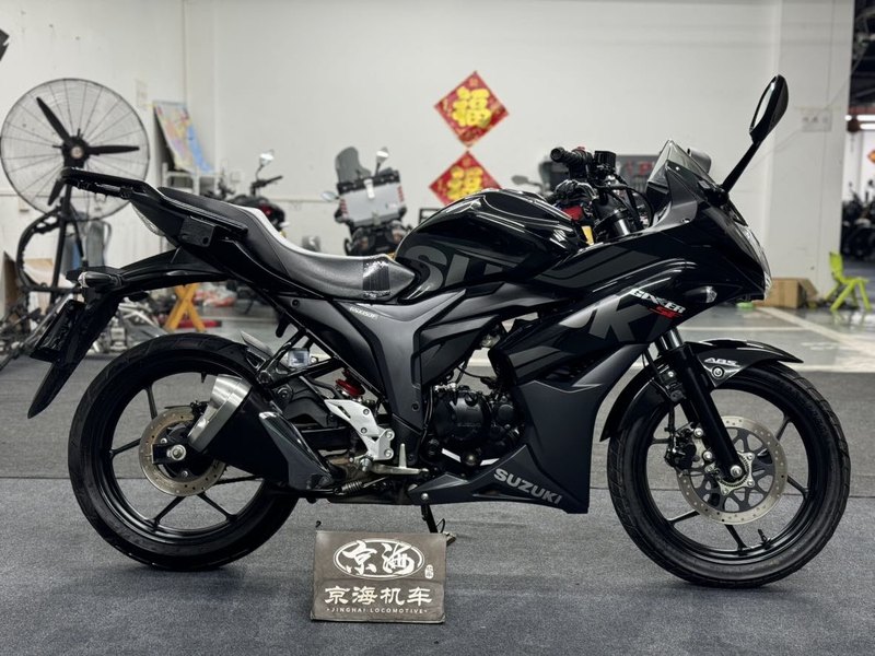 二手济南铃木极客飒 Gixxer 155