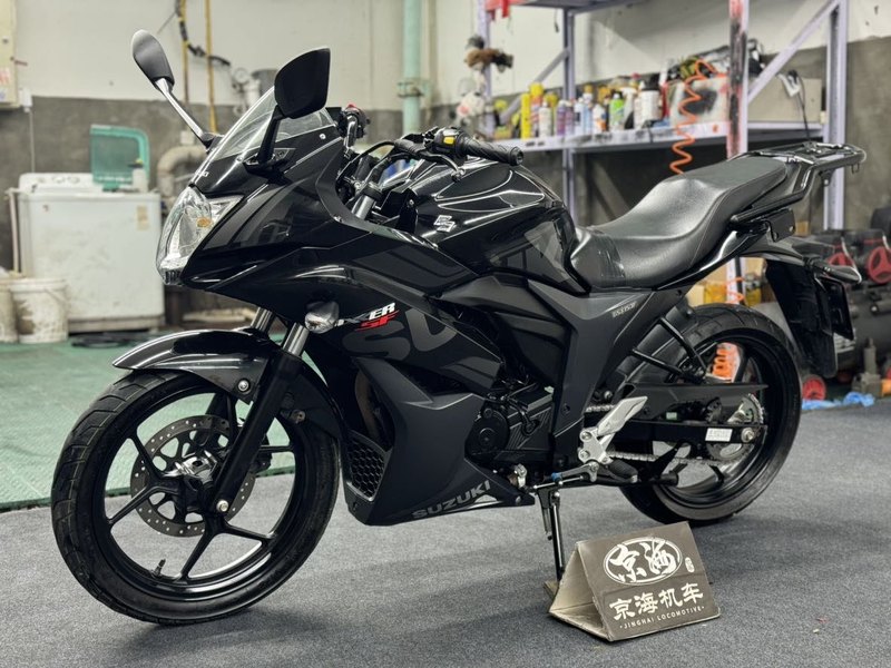 二手济南铃木极客飒 Gixxer 155
