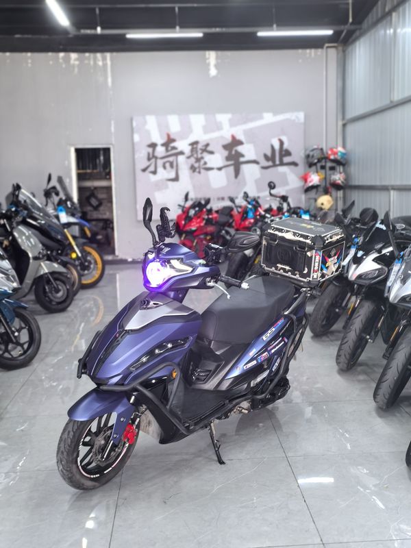 二手豪爵USR125 