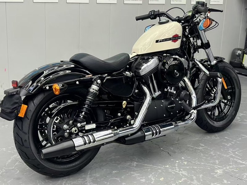 二手哈雷戴维森1200N Nightster