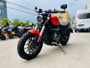 二手QJMOTOR闪300