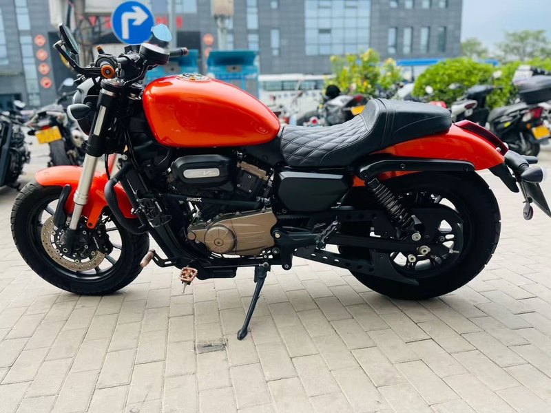 二手QJMOTOR闪300