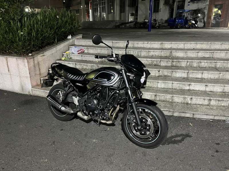 二手川崎Z650RS