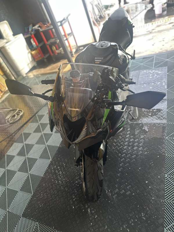 二手川崎Ninja ZX-6R 