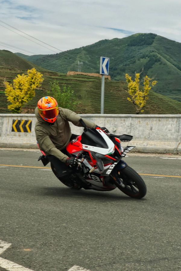二手宗申阿普利亚GPR150R