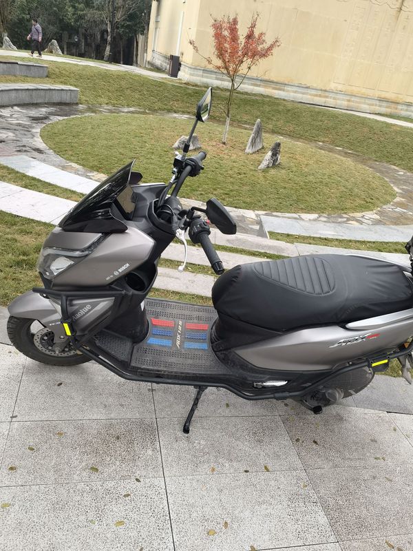 二手豪爵ADX125