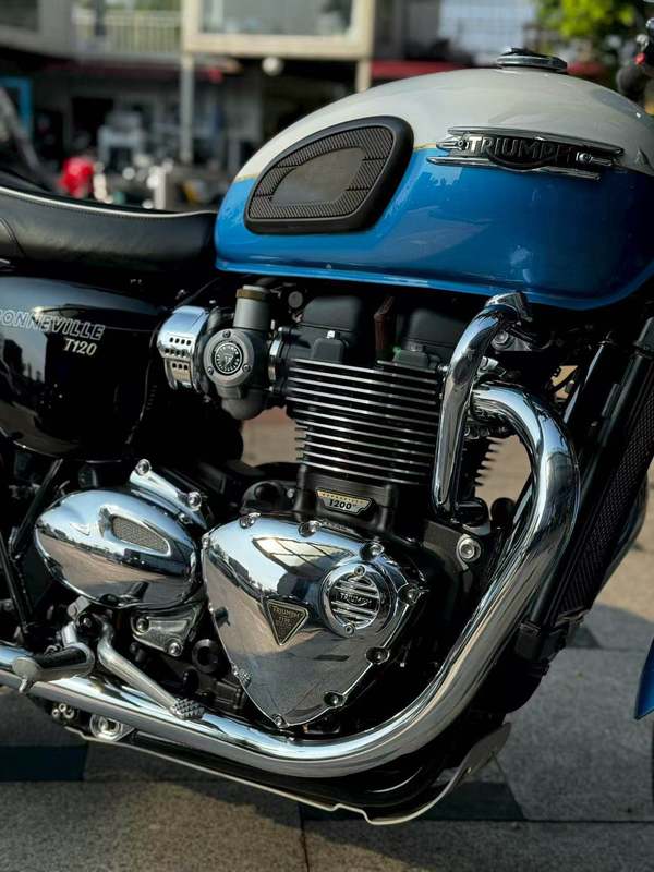 二手凯旋Bonneville T120