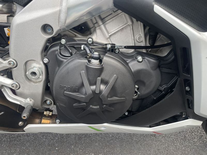 二手阿普利亚RSV4
