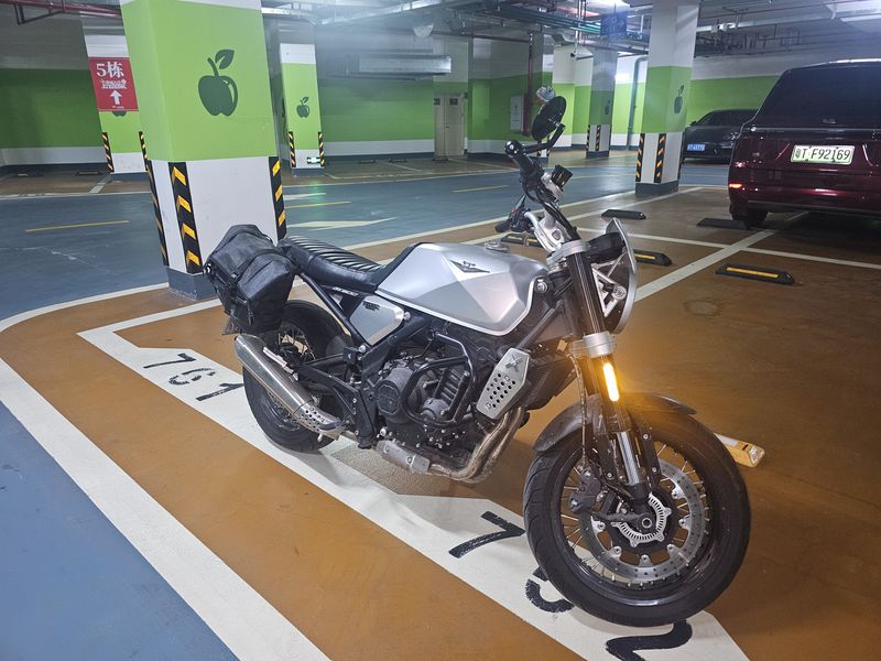 二手高金GK500