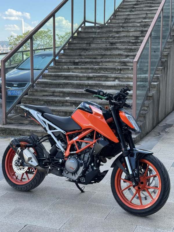二手KTMR2R390 Duke