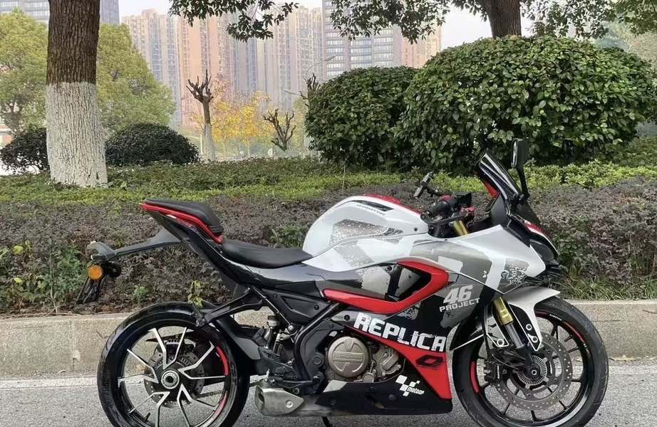 二手QJMOTOR赛250