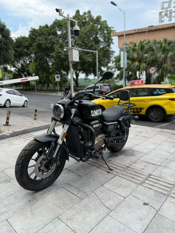二手QJMOTOR闪300