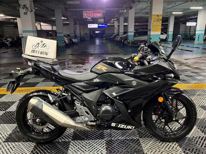 二手豪爵铃木GSX250R