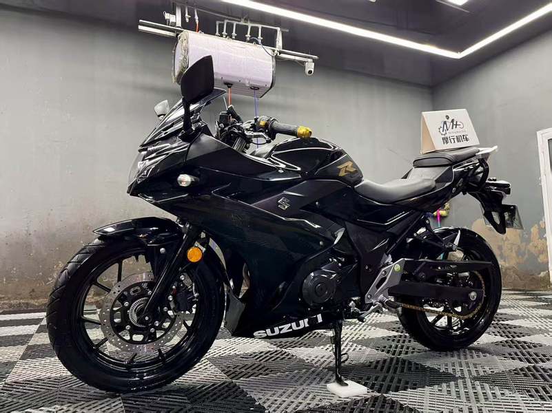 二手豪爵铃木GSX250R