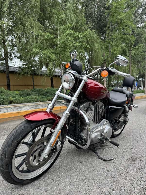 二手哈雷戴维森883L SuperLow