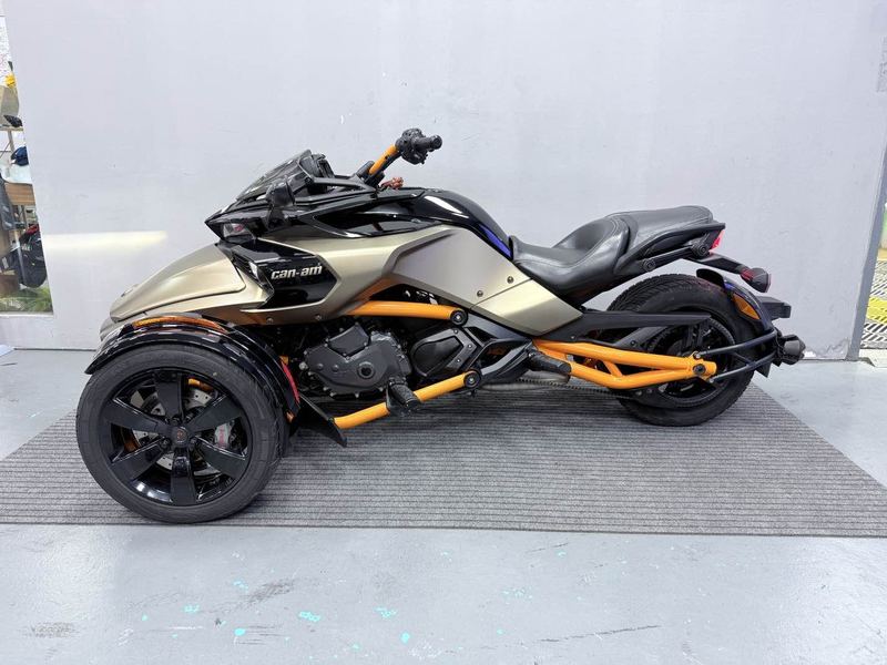 二手庞巴迪Spyder F3 