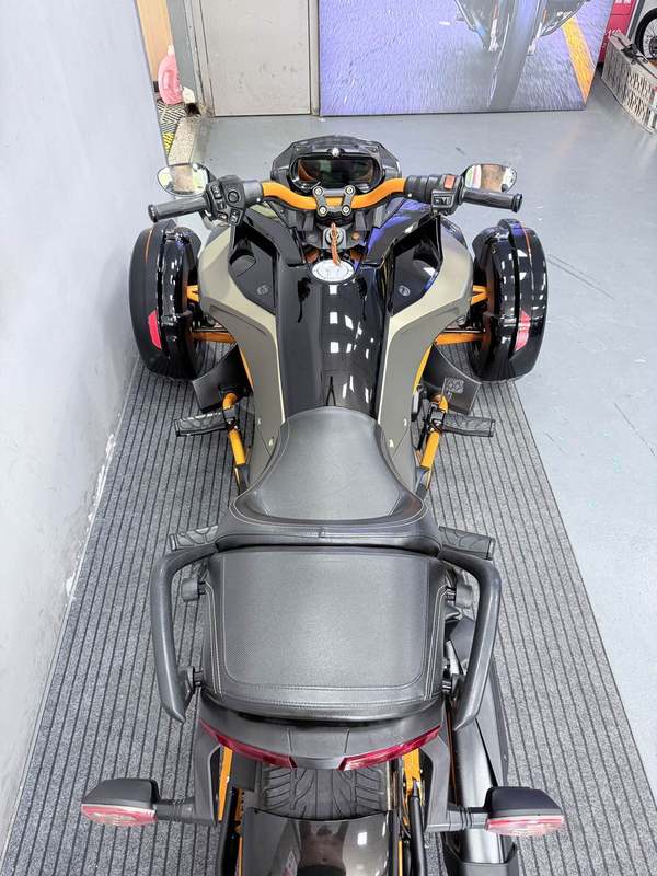 二手庞巴迪Spyder F3 