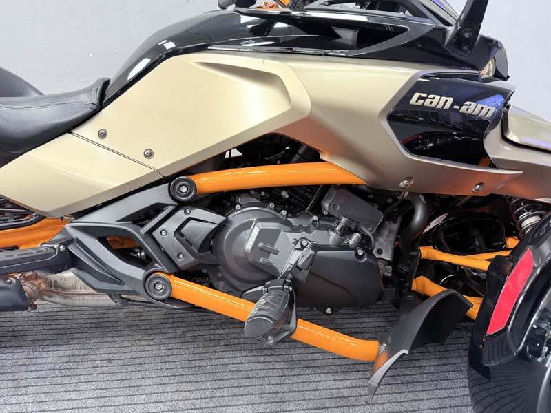 二手庞巴迪Spyder F3 
