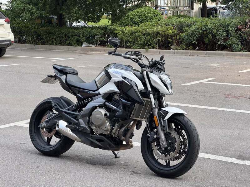 二手春风650NK