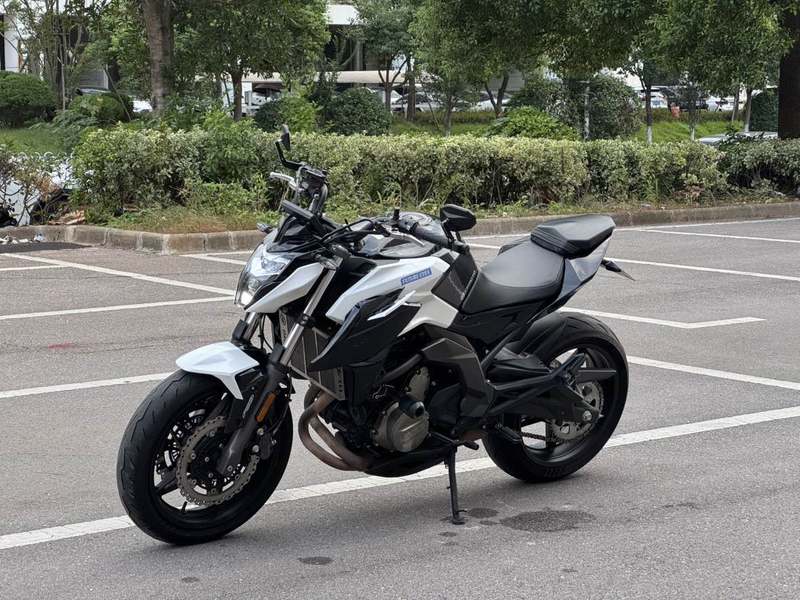 二手春风650NK