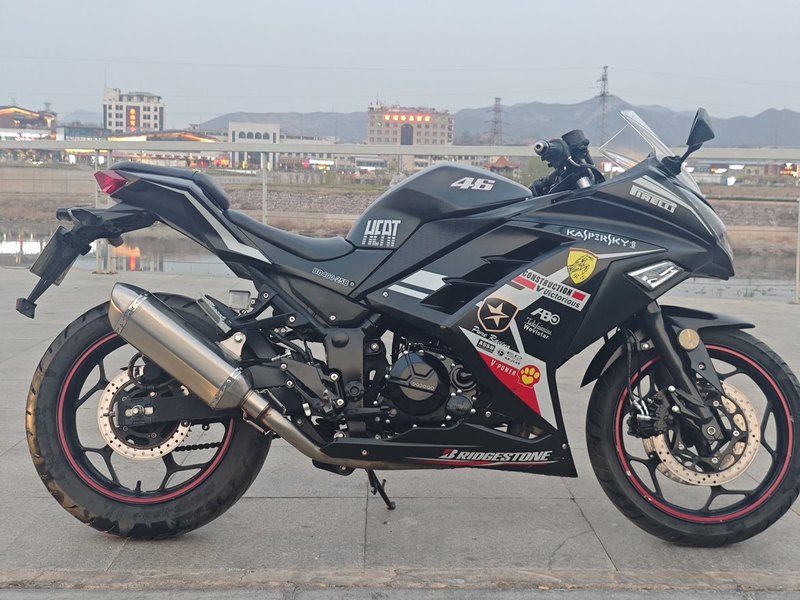 二手宝雕BD400RR