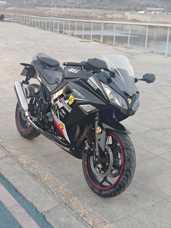 二手宝雕BD400RR