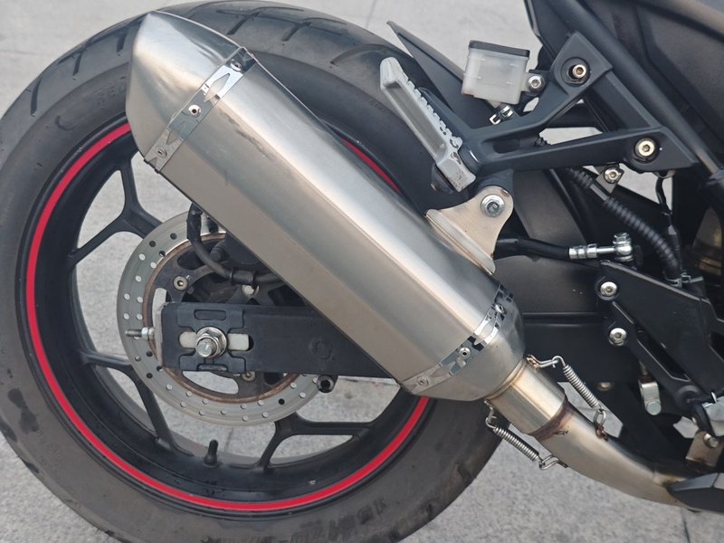 二手宝雕BD400RR