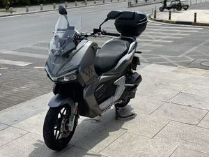 二手布雷斯通极宙 ADV150