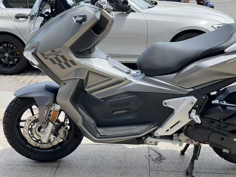 二手布雷斯通极宙 ADV150