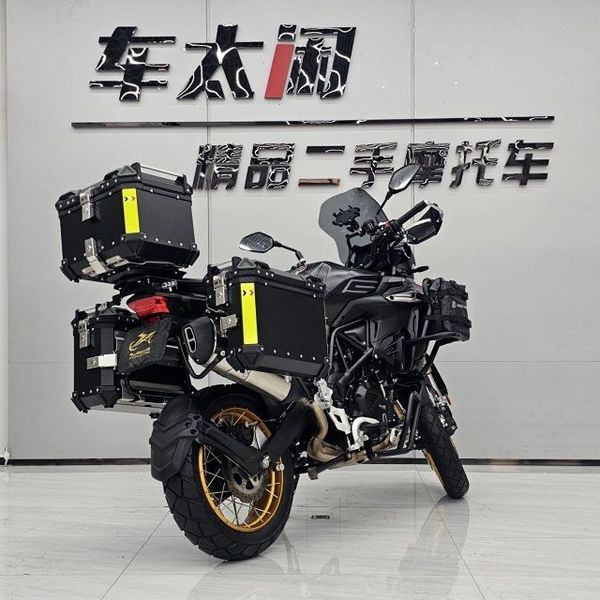 二手贝纳利TRK552