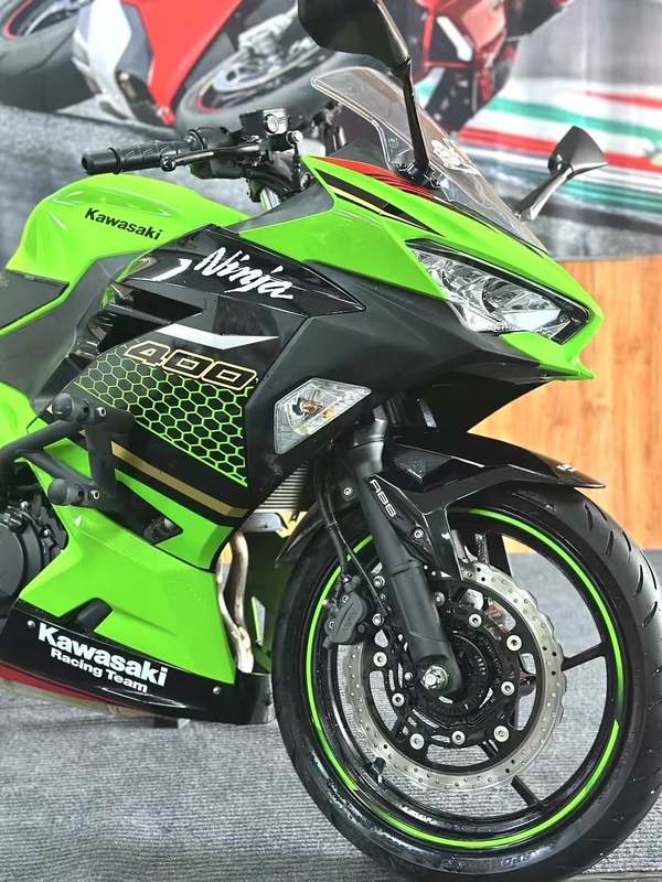 二手川崎Ninja 400