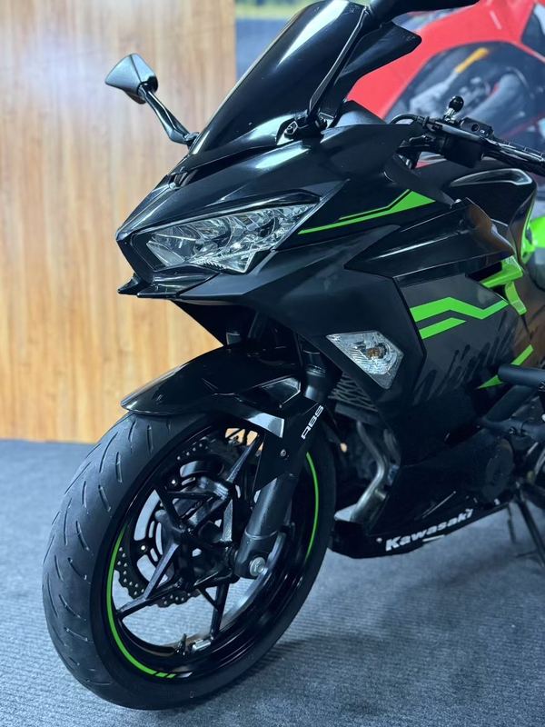 二手川崎Ninja 400