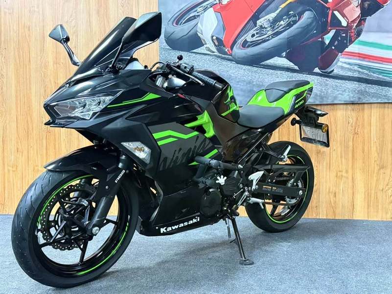 二手川崎Ninja 400