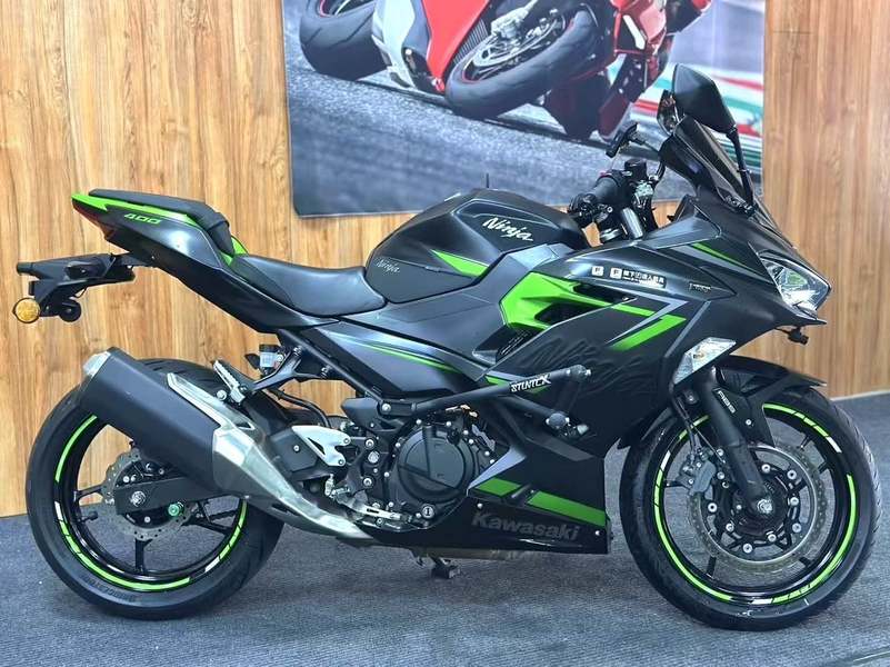二手川崎Ninja 400