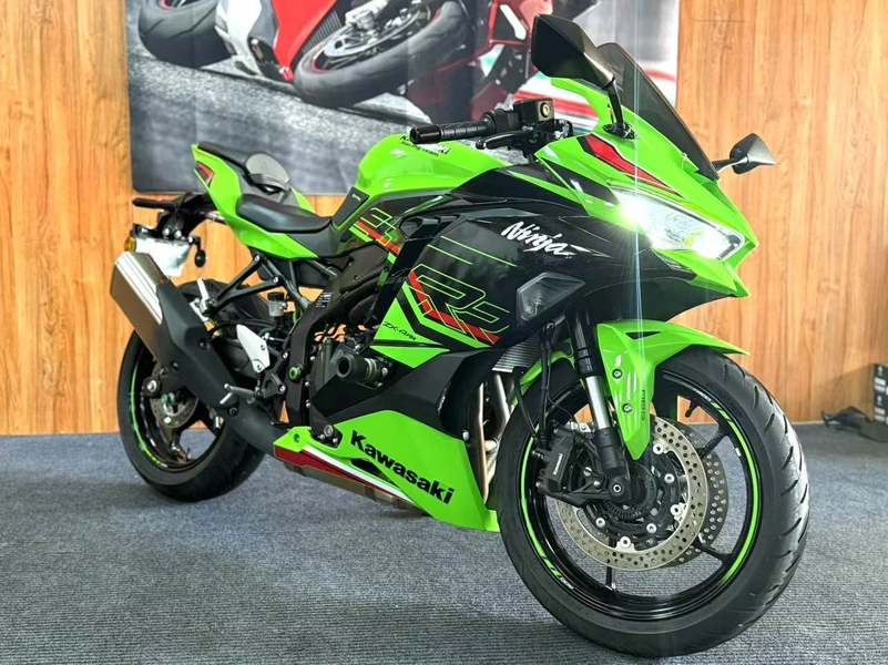 二手川崎ZX-4R