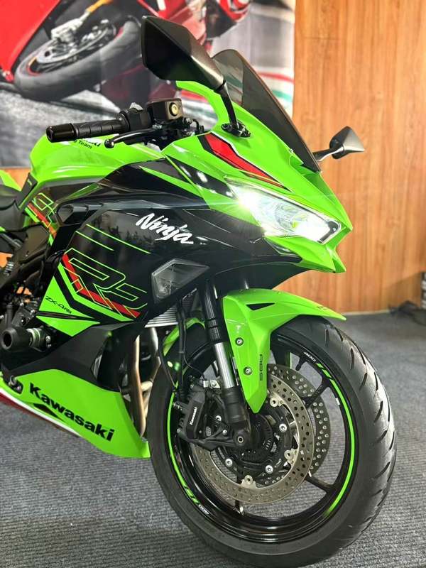 二手川崎ZX-4R