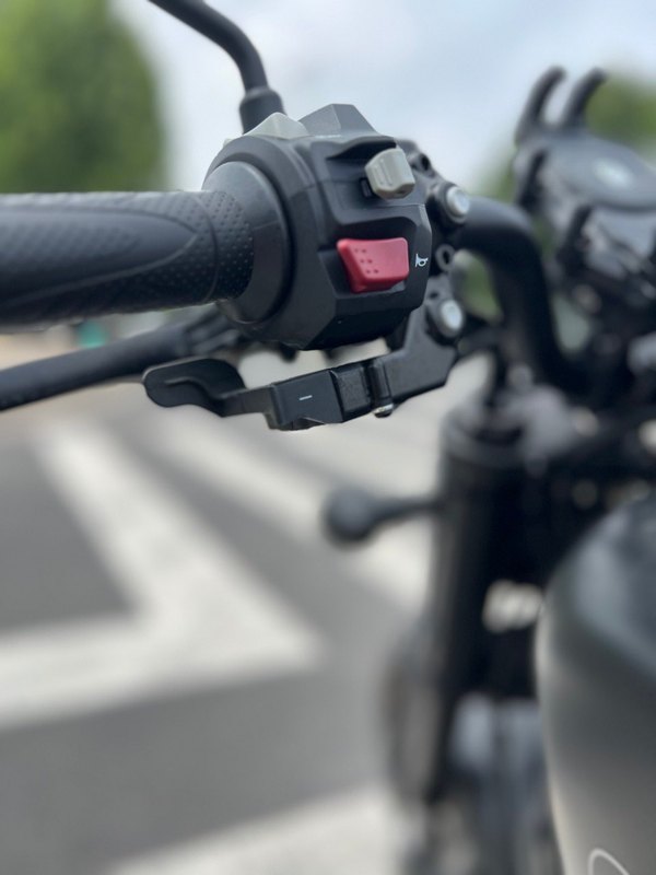 二手QJMOTOR闪300