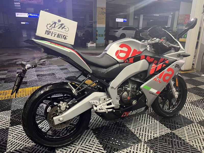 二手宗申阿普利亚GPR250R